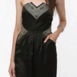 Anthro - Elegant Black Strapless Dress with pockets!